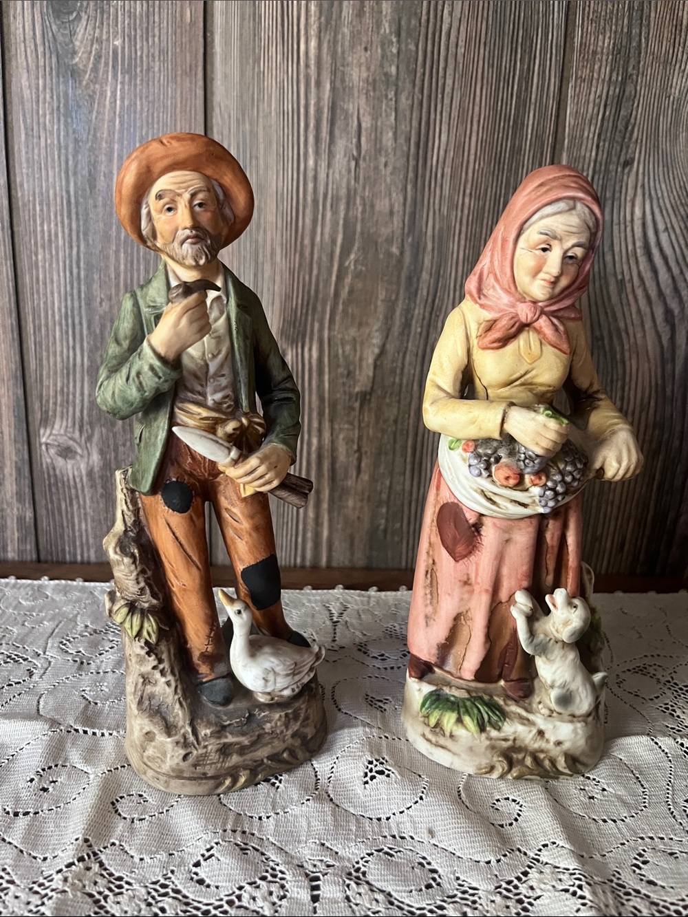Vintage HOMCO 1417 Country Farmer & Woman